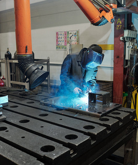 Типовый каркас здания из легких металлических конструкций